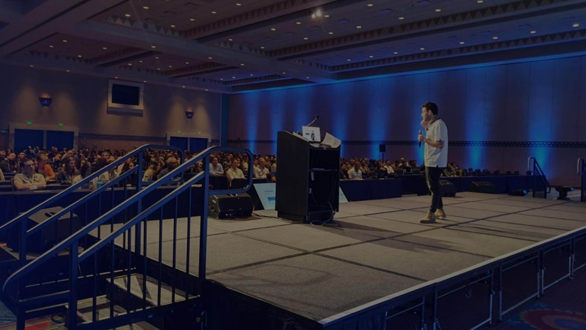 accessiBe Founders blindfold and lecture to 600 Employees of Digital Ocean at Florida